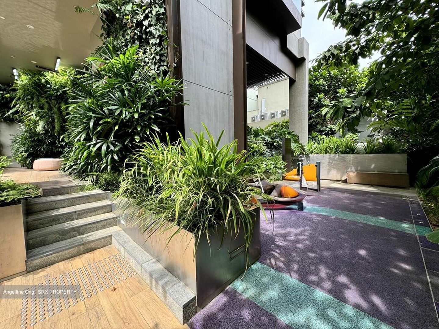 8 Hullet (D9), Apartment #498710181